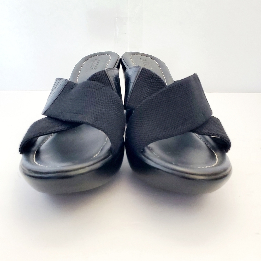 A.N.A Criss Cross Strap Black Open Toe Wedge Mule Sandals Size 9M - Picture 4 of 12